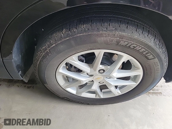 2022 Chevrolet Equinox LT z VIN 3GNAXJEV8NL130782, wystawiony jako IAAI lot #42521040 z przebiegiem 29 088 mil mil oraz . Historia ofert i sprzedaży dostępna na DreamBid. Obrazek 3.