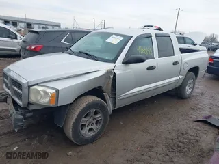 2005 Dodge Dakota Laramie with VIN 1D7HE58N05S244878, listed as a IAAI auction lot 41662513 with 171,323 mi miles. Bid and sale history available at carsss.com. Image 17.