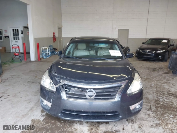 2013 Nissan Altima 3.5 SL with VIN 1N4BL3AP0DN471979, listed as a IAAI auction lot 41326964 with 119,939 mi miles. Bid and sale history available at carsss.com. Image 12.