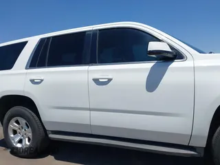 2015 Chevrolet Tahoe Commercial with VIN 1GNSK3EC9FR622941, listed as a IAAI auction lot 42592315 with 239,334 mi miles and . Bid and sale history available at DreamBid. Image 14.