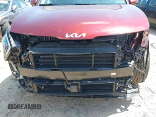 2024 Kia Sportage SX-Prestige z VIN 5XYK53DF0RG156122, wystawiony jako IAAI lot #42184311 z przebiegiem 29 511 mil mil oraz . Historia ofert i sprzedaży dostępna na DreamBid. Obrazek 6.