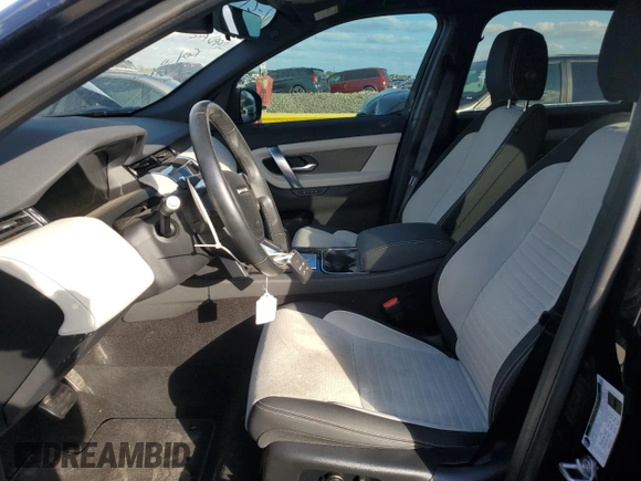 2020 Land Rover Discovery with VIN SALCM2GX5LH841570, listed as a Copart auction lot 41431113 with 15,696 mi miles and . Bid and sale history available at DreamBid. Image 7.