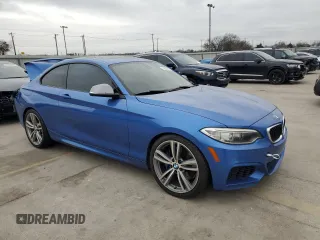 2015 BMW 2 Series M235i z VIN WBA1J7C54FV288793, wystawiony jako Copart lot #42937235 z przebiegiem Nie podano mil oraz Czysty tytuł • Clean title. Historia ofert i sprzedaży dostępna na DreamBid. Obrazek 4.
