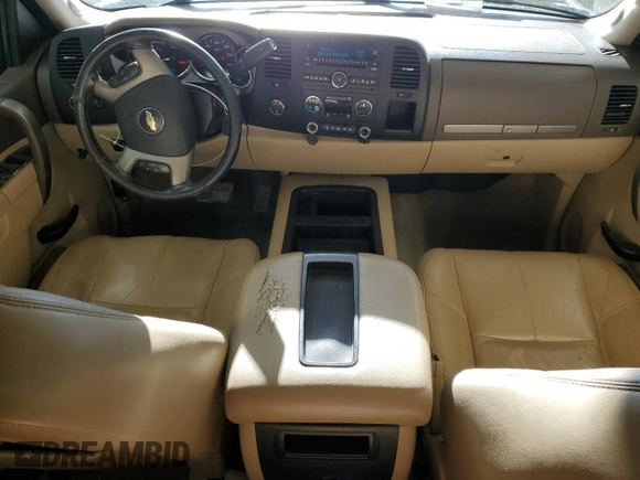 2014 Chevrolet Silverado 3500HD LT with VIN 1GC4K0C81EF144707, listed as a Copart auction lot 83362624 with 285,557 mi miles and Salvage Title. Bid and sale history available at carsss.com. Image 8.