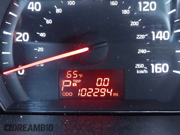 2014 Kia Sorento LX with VIN 5XYKTCA66EG483726, listed as a IAAI auction lot 41829970 with 102,294 mi miles and . Bid and sale history available at carsss.com. Image 15.