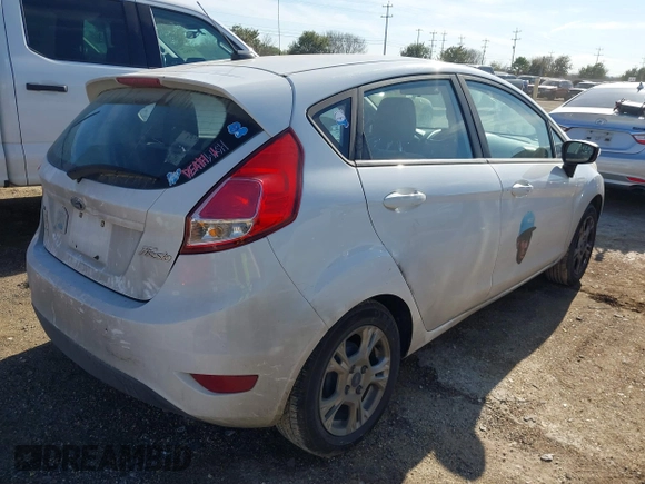 2016 Ford Fiesta SE z VIN 3FADP4EJ5GM136658, wystawiony jako IAAI lot #41312966 z przebiegiem 145 561 mil mil oraz . Historia ofert i sprzedaży dostępna na DreamBid. Obrazek 4.