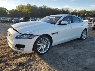 2016 Jaguar XF 35t Prestige with VIN SAJBE4BV6GCY07059, listed as a Copart auction lot 80450974 with 65,981 mi miles and Salvage Title. Bid and sale history available at carsss.com. Image 1.