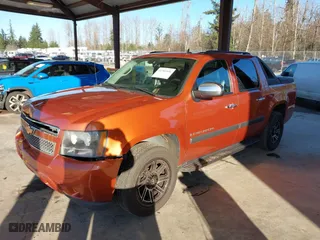 2008 Chevrolet Avalanche LS with VIN 3GNFK123X8G250104, listed as a IAAI auction lot 41383556 with 244,654 mi miles. Bid and sale history available at carsss.com. Image 17.