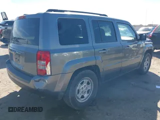 2013 Jeep Patriot Sport with VIN 1C4NJPBA0DD245736, listed as a IAAI auction lot 41651282 with 227,456 mi miles. Bid and sale history available at carsss.com. Image 4.