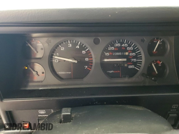 1996 Jeep Cherokee Sport with VIN 1J4FJ68S5TL235927, listed as a Copart auction lot 68942174 with 238,619 mi miles and Clean Title. Bid and sale history available at carsss.com. Image 9.