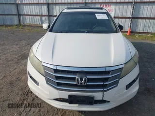 2010 Honda Crosstour EX-L z VIN 5J6TF1H51AL001055, wystawiony jako IAAI lot #42272313 z przebiegiem 228 485 mil mil oraz . Historia ofert i sprzedaży dostępna na DreamBid. Obrazek 14.