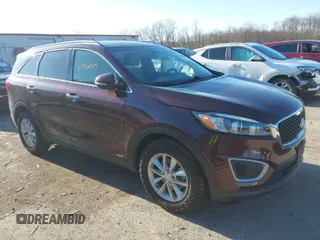 2016 Kia Sorento LX with VIN 5XYPGDA34GG128787, listed as a IAAI auction lot 41920884 with 70,417 mi miles. Bid and sale history available at carsss.com. Image 1.