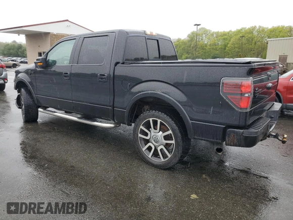 2010 Ford F-150 XL z VIN 1FTFW1EV2AFB15880, wystawiony jako Copart lot #55620935 z przebiegiem 157 159 mil mil oraz Szkoda całkowita • Salvage title. Historia ofert i sprzedaży dostępna na DreamBid. Obrazek 2.