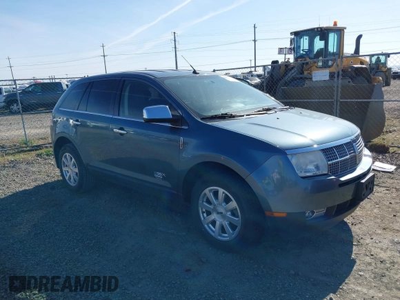 2010 Lincoln MKX z VIN 2LMDJ6JC2ABJ29254, wystawiony jako IAAI lot #42056212 z przebiegiem 98 195 mil mil oraz . Historia ofert i sprzedaży dostępna na DreamBid. Obrazek 1.