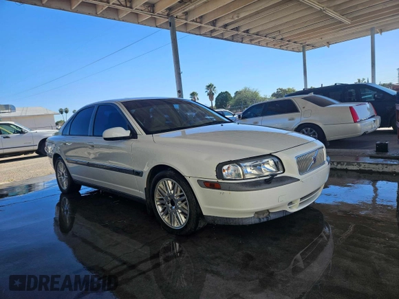 2000 Volvo S80 with VIN YV1TS90D4Y1134041, listed as a Copart auction lot 42258125 with 175,054 mi miles and Clean Title. Bid and sale history available at carsss.com. Image 1.