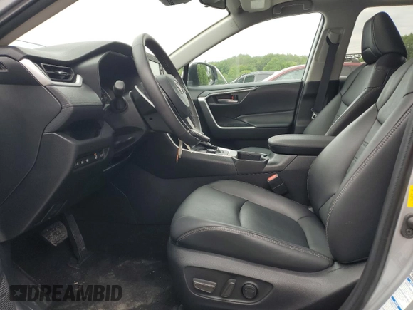 2022 Toyota RAV4 Hybrid XLE Premium with VIN 2T3B6RFV5NW034498, listed as a Copart auction lot 62395105 with 10,590 mi miles and Clean title. Bid and sale history available at DreamBid. Image 7.