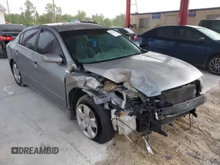 2007 Nissan Altima 2.5 S with VIN 1N4AL21E27C174572, listed as a IAAI auction lot 41914103 with 149,172 mi miles. Bid and sale history available at carsss.com. Image 1.