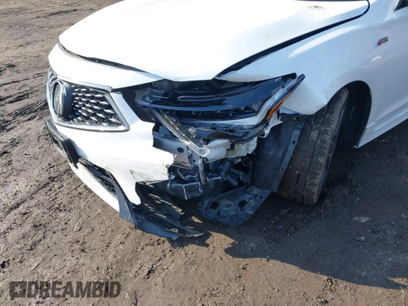 2021 Acura ILX Premium with VIN 19UDE2F81MA000652, listed as a IAAI auction lot 41477371 with 19,936 mi miles and . Bid and sale history available at DreamBid. Image 6.