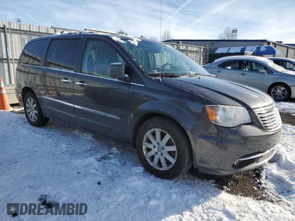 2015 Chrysler Town & Country Touring with VIN 2C4RC1BG8FR578280, listed as a Copart auction lot 87238024 with 104,366 mi miles and Salvage Title. Bid and sale history available at carsss.com. Image 4.