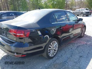 2016 Volkswagen Jetta Sedan 1.8T SEL with VIN 3VWL07AJ5GM263893, listed as a IAAI auction lot 41715603 with 188,778 mi miles. Bid and sale history available at carsss.com. Image 4.