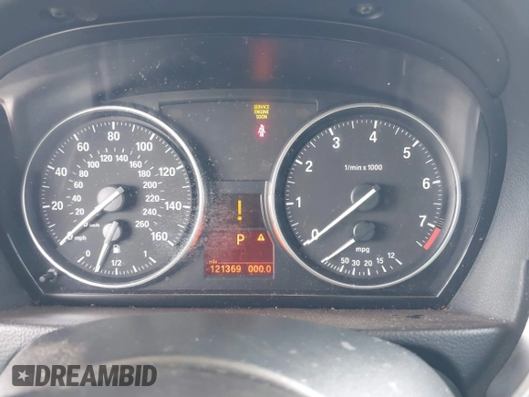 2009 BMW 3 Series 328i with VIN WBAPH77549NL85089, listed as a IAAI auction lot 42623111 with 121,369 mi miles and . Bid and sale history available at DreamBid. Image 7.