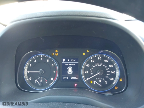 2020 Hyundai Kona SE with VIN KM8K1CAA8LU460255, listed as a IAAI auction lot 41756312 with 67,933 mi miles. Bid and sale history available at carsss.com. Image 7.