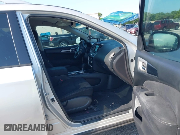 2015 Nissan Pathfinder SL with VIN 5N1AR2MNXFC617601, listed as a IAAI auction lot 42335005 with 121,903 mi miles and . Bid and sale history available at DreamBid. Image 5.
