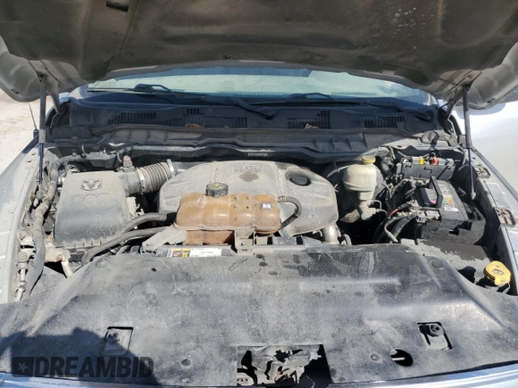 2015 Ram 1500 Tradesman z VIN 1C6RR6FM9FS535343, wystawiony jako Copart lot #48005015 z przebiegiem 362 254 mil mil oraz Szkoda całkowita • Salvage title. Historia ofert i sprzedaży dostępna na DreamBid. Obrazek 11.