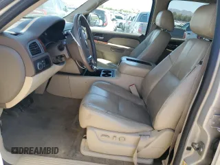2010 Chevrolet Suburban LT with VIN 1GNUCJE09AR204548, listed as a Copart auction lot 52186805 with 168,015 mi miles and Salvage Title. Bid and sale history available at DreamBid. Image 7.