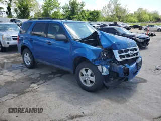 2011 Ford Escape XLT с VIN 1FMCU9D7XBKA27058, выставлен на аукционе Copart как лот 57091775 с пробегом 207 378 миль миль и Списание • Salvage title. История ставок и продаж доступна на DreamBid. Изображение 4.