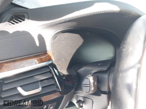 2020 BMW 5 Series M550i xDrive with VIN WBAJS7C00LCD91804, listed as a IAAI auction lot 41590368 with Not provided miles and . Bid and sale history available at DreamBid. Image 15.