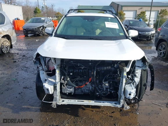 2022 Toyota RAV4 Hybrid XLE with VIN 4T3RWRFV3NU051850, listed as a IAAI auction lot 41571914 with 55,584 mi miles. Bid and sale history available at carsss.com. Image 6.