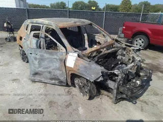 2020 Jeep Compass Trailhawk with VIN 3C4NJDDB1LT116546, listed as a IAAI auction lot 33807723 with Not Provided miles and . Bid and sale history available at carsss.com. Image 1.