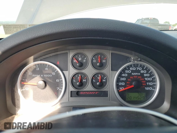 2008 Ford F-150 STX with VIN 1FTRX12W18KD18865, listed as a Copart auction lot 66065735 with 201,452 mi miles and Salvage title. Bid and sale history available at DreamBid. Image 9.