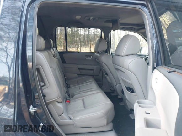 2009 Honda Pilot Touring with VIN 5FNYF48939B007471, listed as a IAAI auction lot 41683495 with 189,806 mi miles and . Bid and sale history available at carsss.com. Image 8.