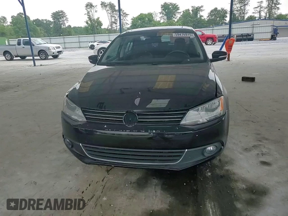 2012 Volkswagen Jetta SEL with VIN 3VWLX7AJ2CM409477, listed as a Copart auction lot 59476915 with 156,035 mi miles and Salvage title. Bid and sale history available at DreamBid. Image 13.