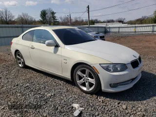 2013 BMW 3 Series 328i xDrive with VIN WBAKF3C56DJ386081, listed as a Copart auction lot 52391805 with 138,719 mi miles and Salvage Title. Bid and sale history available at carsss.com. Image 4.