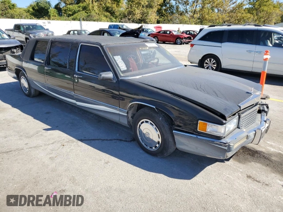 1989 Cadillac DeVille z VIN 1G6CD5151K4329443, wystawiony jako Copart lot #73939314 z przebiegiem 80 129 mil mil oraz Czysty tytuł • Clean title. Historia ofert i sprzedaży dostępna na DreamBid. Obrazek 4.