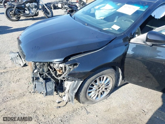 2015 Toyota Camry Hybrid LE with VIN 4T1BD1FK5FU170038, listed as a IAAI auction lot 41751734 with 292,193 mi miles. Bid and sale history available at carsss.com. Image 17.