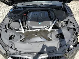 2024 BMW 8 Series 840i with VIN WBAGV4C0XRCS05059, listed as a Copart auction lot 68124154 with 0 mi miles and Salvage Title. Bid and sale history available at carsss.com. Image 11.