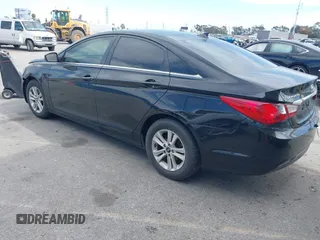 2012 Hyundai Sonata GLS with VIN 5NPEB4AC4CH462892, listed as a IAAI auction lot 41829985 with 220,605 mi miles and . Bid and sale history available at carsss.com. Image 3.