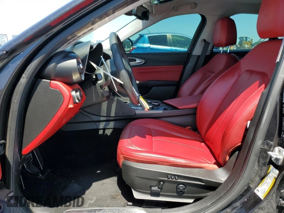 2017 Alfa Romeo Giulia with VIN ZARFAEBN2H7535451, listed as a Copart auction lot 52605275 with 66,904 mi miles and Clean Title. Bid and sale history available at carsss.com. Image 7.