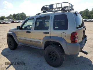 2006 Jeep Liberty Sport with VIN 1J4GL48596W213560, listed as a Copart auction lot 67590494 with 152,349 mi miles and Salvage Title. Bid and sale history available at carsss.com. Image 2.