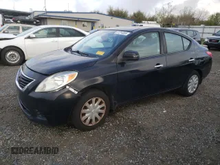 2013 Nissan Versa SV with VIN 3N1CN7AP6DL886243, listed as a Copart auction lot 51214855 with 117,162 mi miles and Clean title. Bid and sale history available at DreamBid. Image 1.