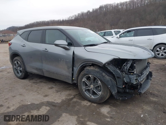2023 Chevrolet Blazer LT z VIN 3GNKBHR44PS151103, wystawiony jako IAAI lot #41485281 z przebiegiem 37 351 mil mil oraz . Historia ofert i sprzedaży dostępna na DreamBid. Obrazek 1.