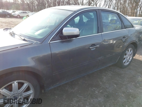 2006 Ford Five Hundred Limited with VIN 1FAHP25126G148023, listed as a IAAI auction lot 41895312 with 999,999 mi miles. Bid and sale history available at carsss.com. Image 6.