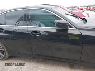 2022 BMW 3 Series 330i with VIN 3MW5R1J08N8C37393, listed as a IAAI auction lot 41712629 with 37,423 mi miles and . Bid and sale history available at DreamBid. Image 13.