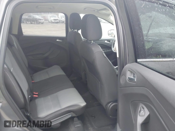 2014 Ford Escape SE with VIN 1FMCU9G9XEUB25240, listed as a IAAI auction lot 41936183 with 60,389 mi miles. Bid and sale history available at carsss.com. Image 8.