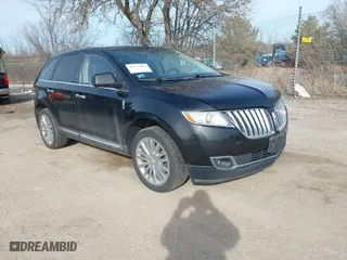 2011 Lincoln MKX with VIN 2LMDJ8JK4BBJ04408, listed as a IAAI auction lot 41772486 with 128,544 mi miles. Bid and sale history available at carsss.com. Image 1.