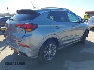 2023 Buick Encore GX Select с VIN KL4MMDSL7PB018413, выставлен на аукционе IAAI как лот 41657392 с пробегом 60 166 миль миль и . История ставок и продаж доступна на DreamBid. Изображение 4.
